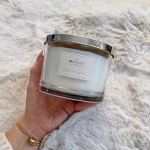 Amber & Vanilla Medium Candle