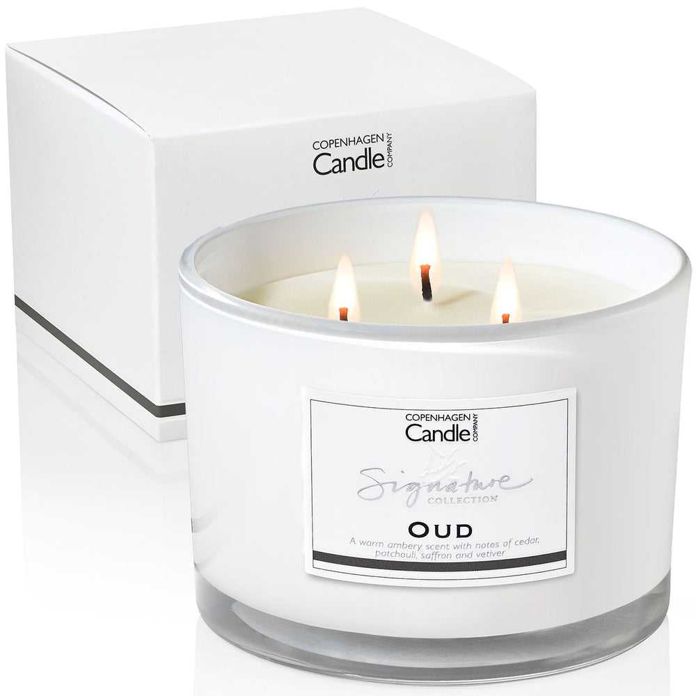 Oud Medium Candle