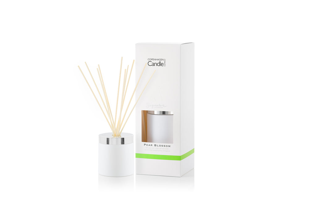 Pear Blossom Reed Diffuser 400ml